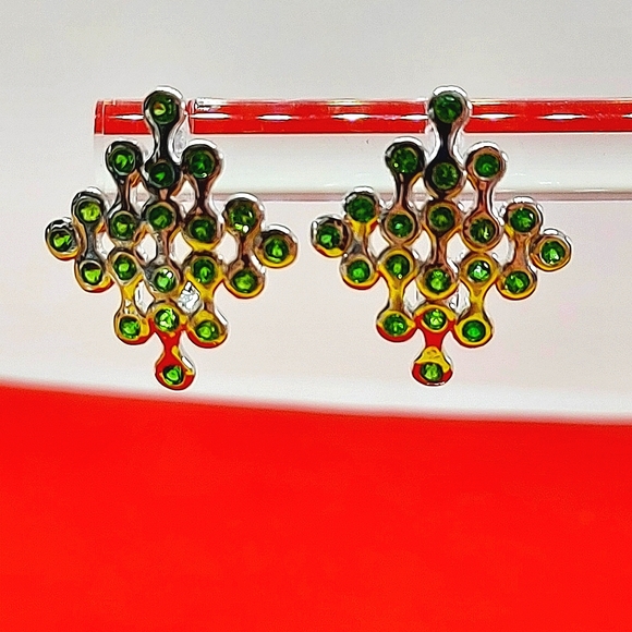 Unheated Round Green Chrome Diopside 2mm 925 Sterling Silver Earrings - Picture 6 of 8